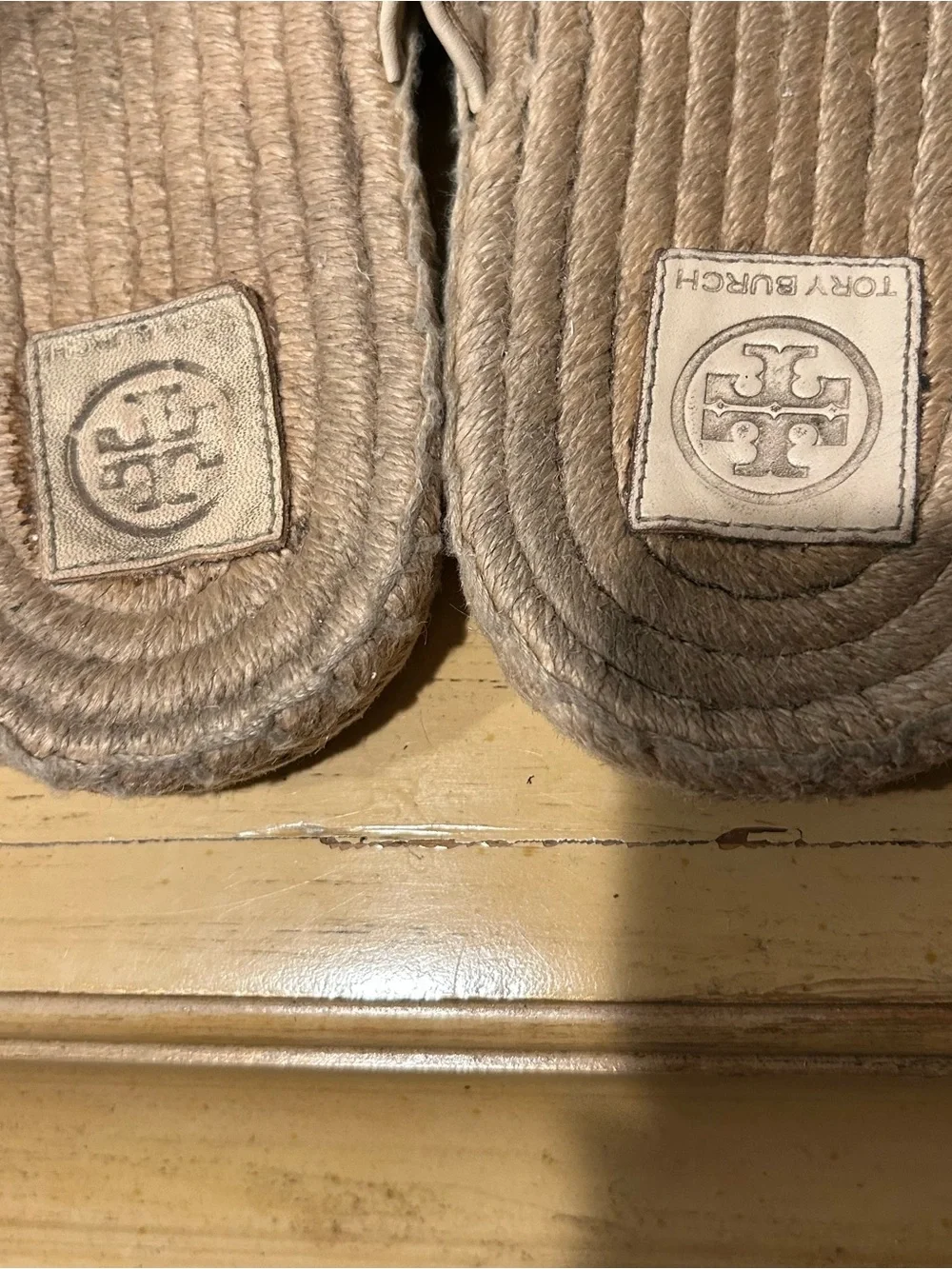 Tory Burch cream leather double buckle slide espadrilles in size 11